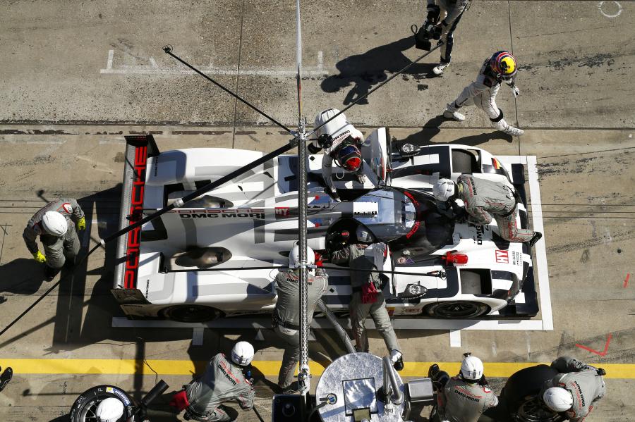  Porsche 919 Hybrid 2015 года  (фото 236 из 481)